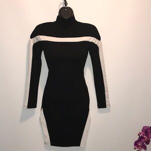 Fashion Nova Black and White Long Sleeve Dress NWT Size XS